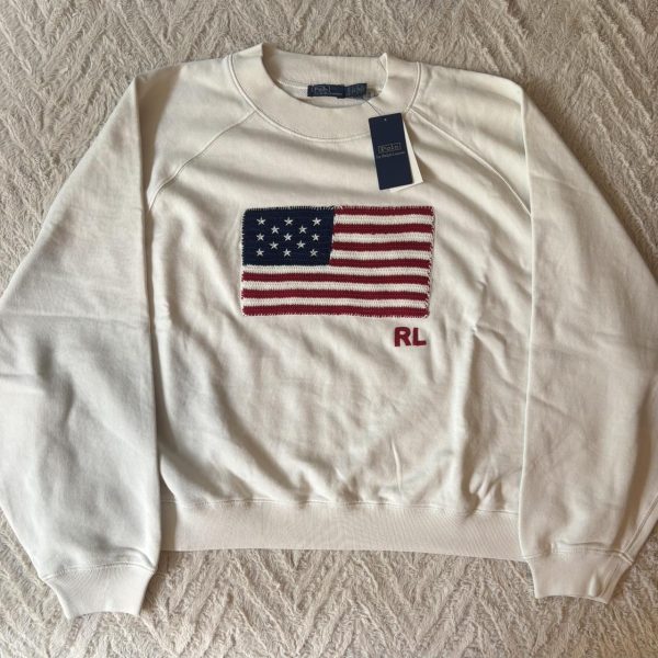 Polo Ralph Lauren Women's White and Cream Sweatshirt