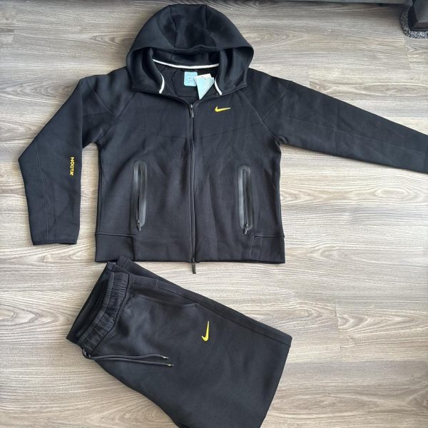 Nike Men's Black Hoodie