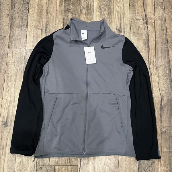Nike Men's Grey and Black Jacket