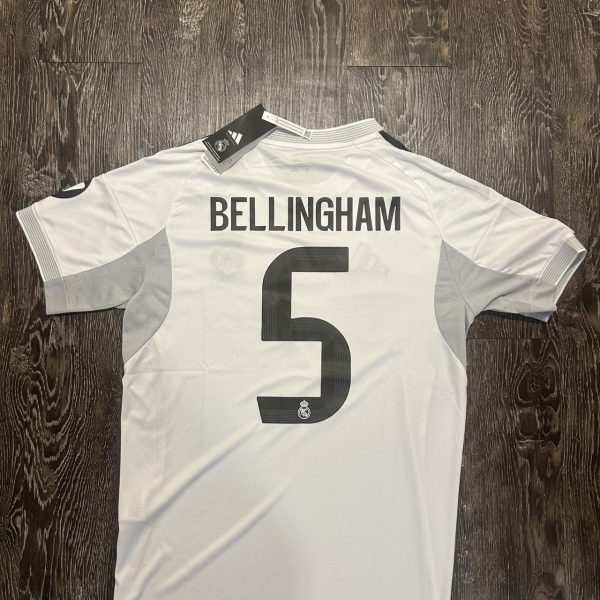 Adidas Men's White T-shirt