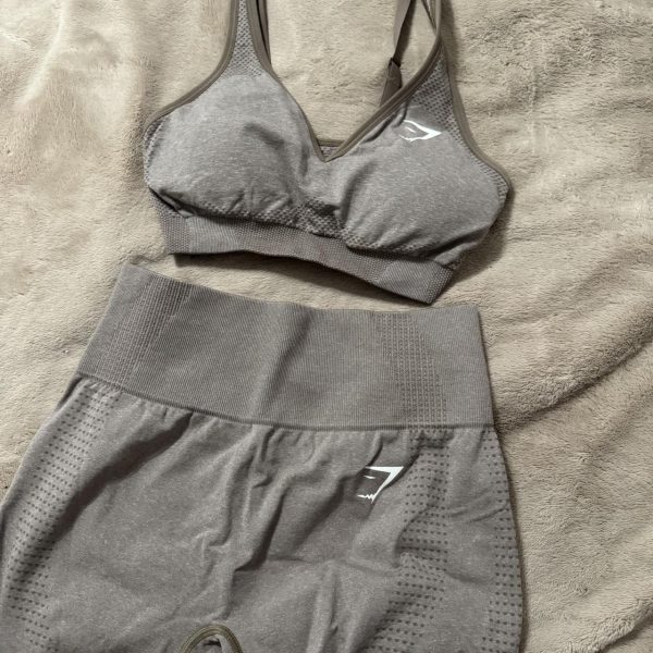 Gymshark Women's Grey and Purple Leggings
