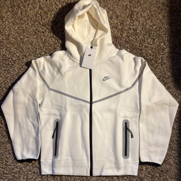 Nike Men's Black and White Jacket