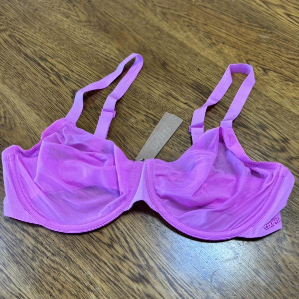 Skims Women's Pink Bra