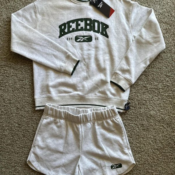 Reebok Women's Grey and White Sweatshirt