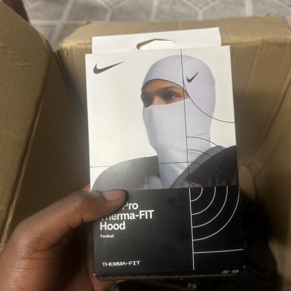 Nike Black and White Face-masks