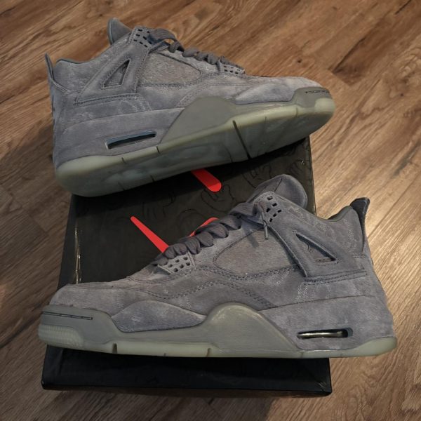 Jordan Men's Grey and Blue Trainers