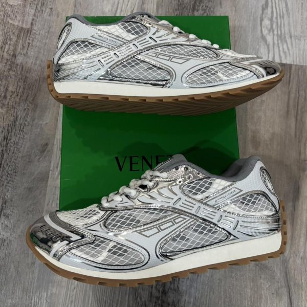 Bottega Veneta Men's White and Silver Trainers