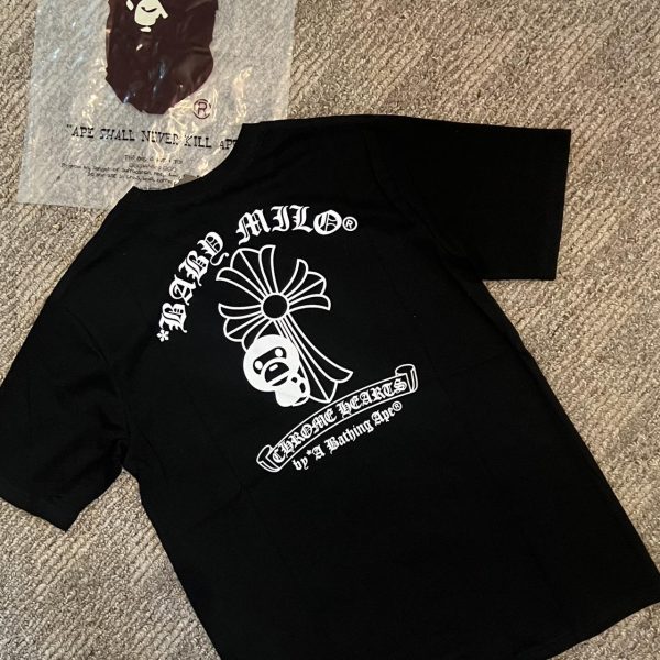 BAPE Men's Black T-shirt