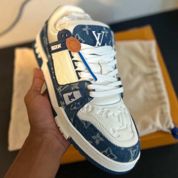 Louis Vuitton Men's Blue and Navy Trainers