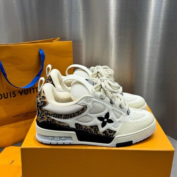 Louis Vuitton Men's White and Cream Trainers
